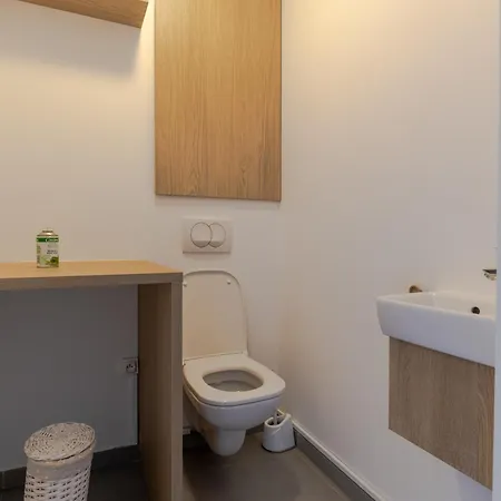 Hirondelle Apartment